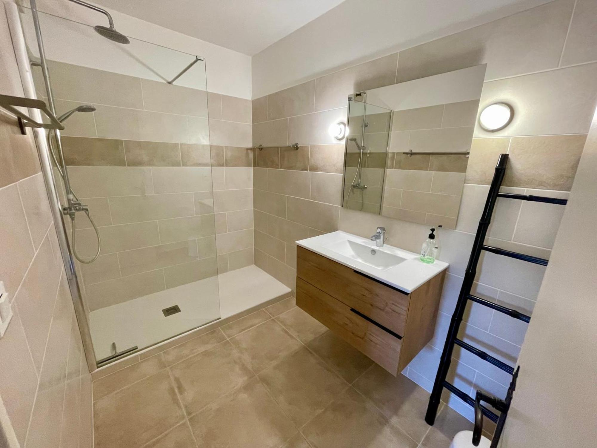 Superbe Appartement Sur Vence Exterior photo